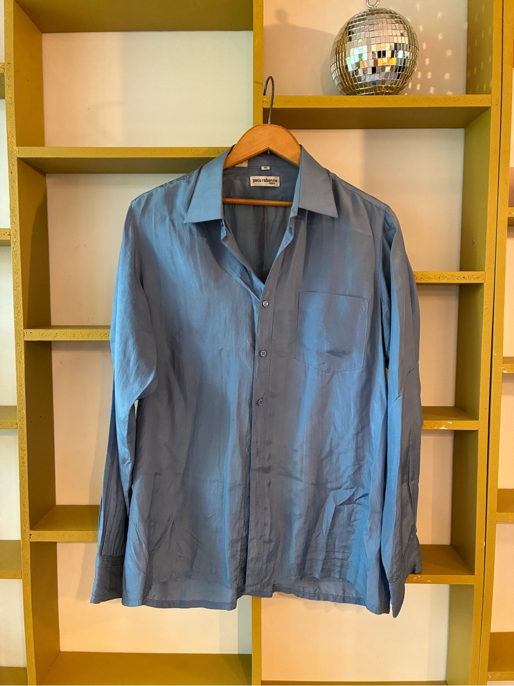 Vintage silk Blue Button-Front Long Sleeve Shirt